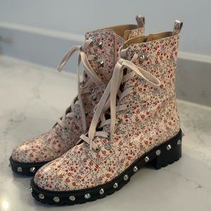 Schutz waterproof floral booties. Never worn. Size 8